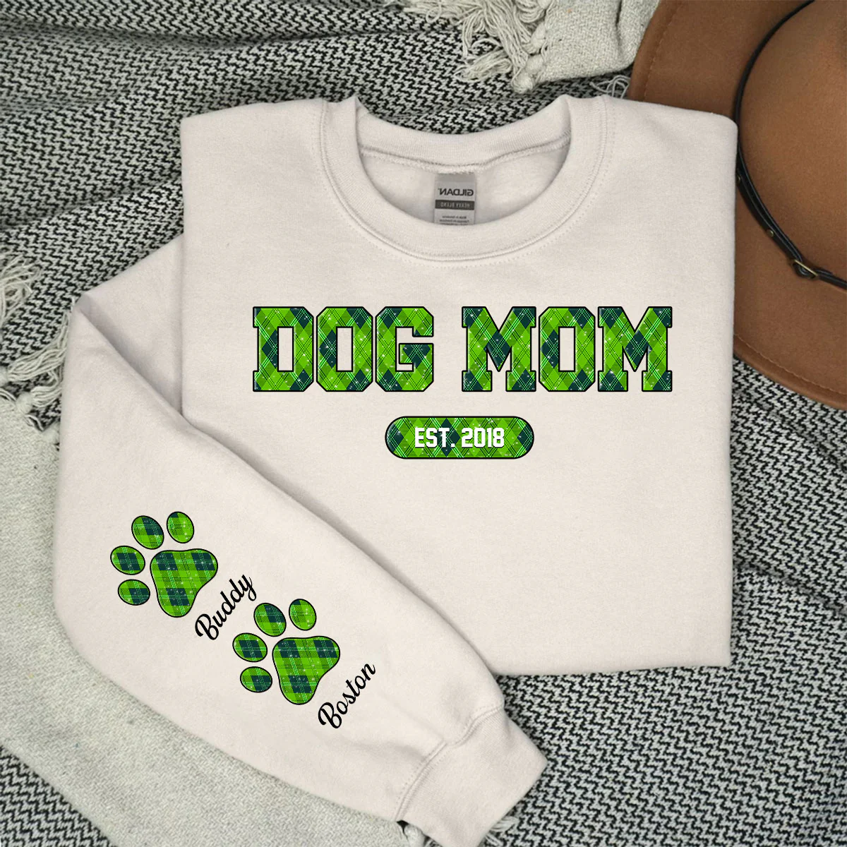 Dog Mom Christmas - Personalized Custom Sweatshirt - Image 4