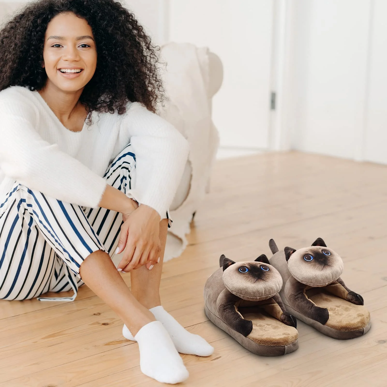Funny Fuzzy Cat Slippers For Cat Lovers - Image 5